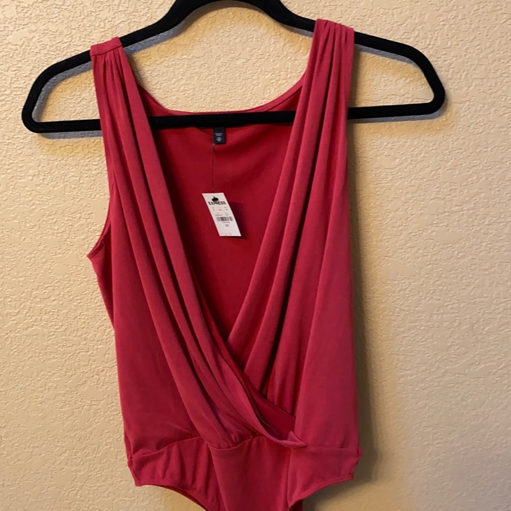 NWT EXPRESS Bodysuit muted red size xs